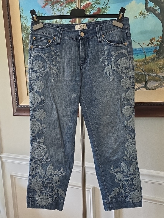 White House Black Market Denim - White House Black Market Blue Embroidered Cropped Jeans